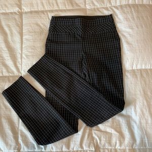 Black and white windowpane dress pants Dillards XS